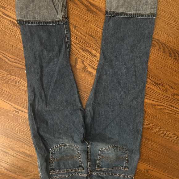 Stylish Abercrombie and Fitch Blue crop Jeans for Women size 10 - Picture 4 of 5